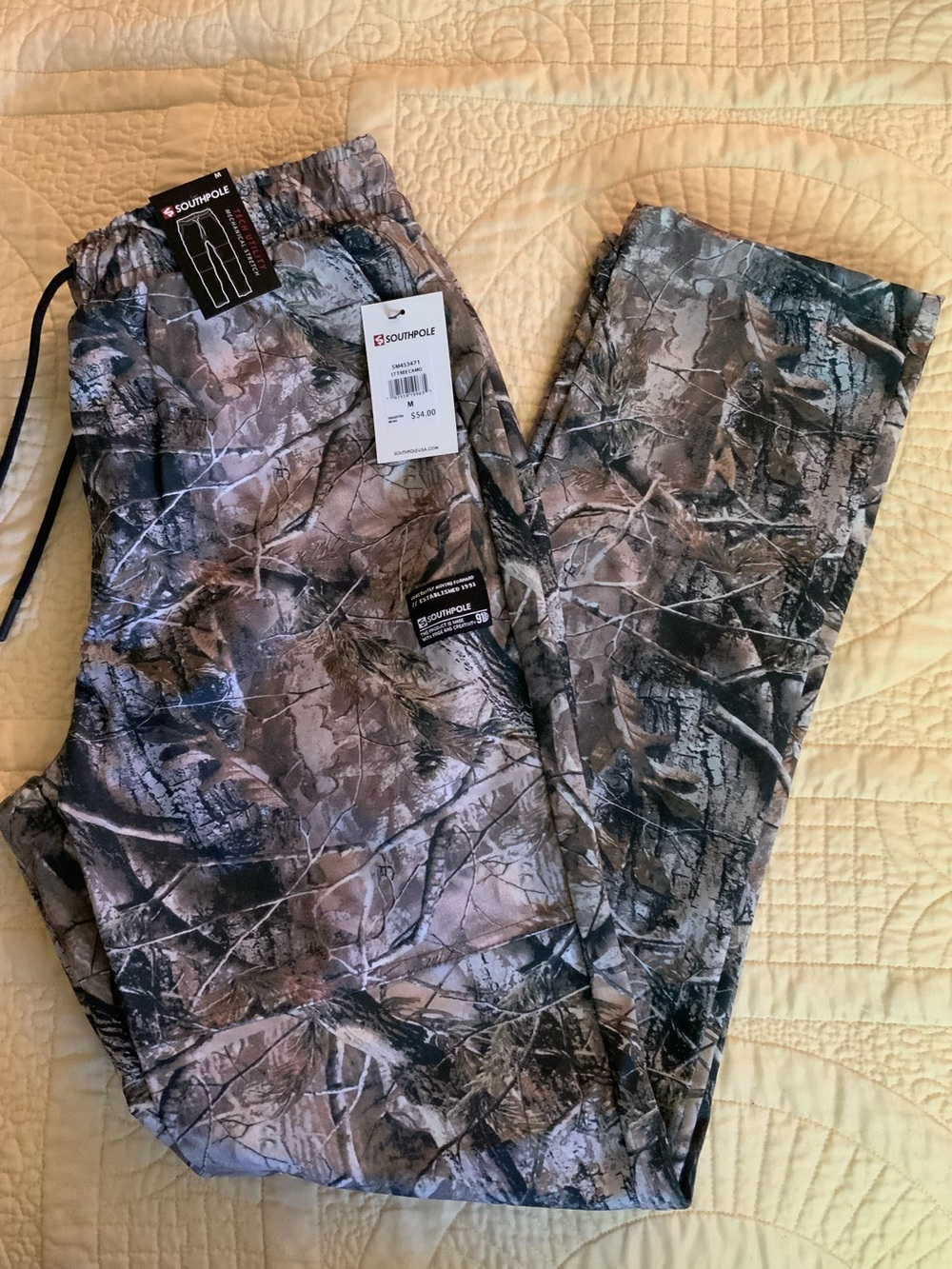 Women’s Camo Pants✨
